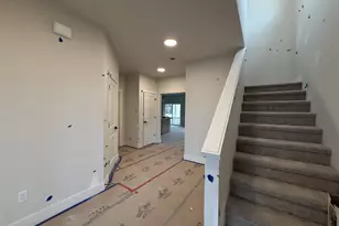 729 SE 34th St, Battle Ground, WA 98604 - Photo 2