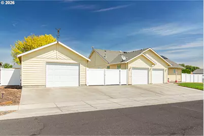 710 W Sandpiper Ave, Hermiston, OR 97838 - Photo 2