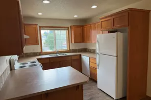 736 Judith Ct, Saint Helens, OR 97051 - Photo 6