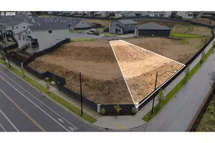 3508 N 12th Cir, Ridgefield, WA 98642 - Photo 1