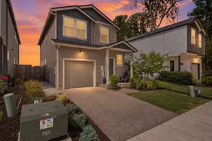 1302 SW 5th St, Battle Ground, WA 98604 - Photo 2