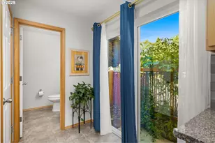 10971 SE Holgate Blvd, Portland, OR 97266 - Photo 14