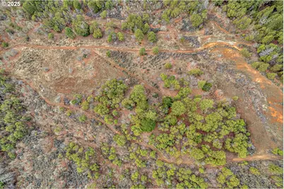 Sykes Cr Rd, Rogue River, OR 97537 - Photo 20