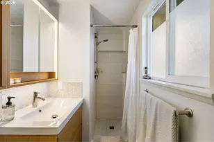 13410 NW Overton St, Portland, OR 97229 - Photo 24