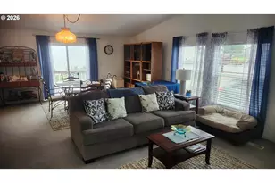 635 Crestview Dr, Reedsport, OR 97467 - Photo 14