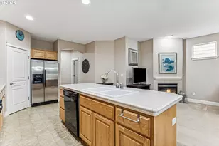 13128 SW MacBeth Dr, Portland, OR 97224 - Photo 14