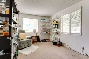 277 E Rosewood Ave, Eugene, OR 97404 - Photo 18