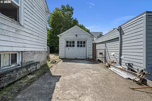 1828 Hilyard St, Eugene, OR 97401 - Photo 4