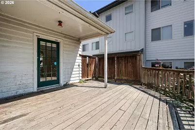 1828 Hilyard St, Eugene, OR 97401 - Photo 32