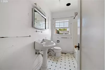 1828 Hilyard St, Eugene, OR 97401 - Photo 14