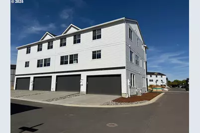 5138 SE Thornapple St, Hillsboro, OR 97123 - Photo 4