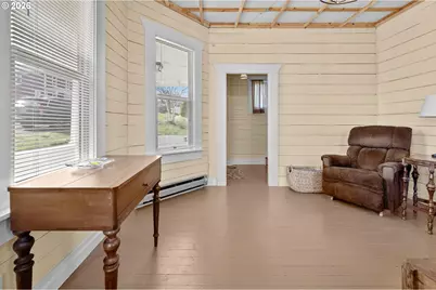 240 Bryant St, Clatskanie, OR 97016 - Photo 6