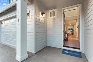 15119 SW Flatcreek Ln, Tigard, OR 97224 - Photo 2