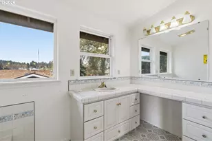 3752 Kevington Ave, Eugene, OR 97405 - Photo 26