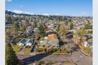 3752 Kevington Ave, Eugene, OR 97405 - Photo 48