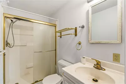 3752 Kevington Ave, Eugene, OR 97405 - Photo 32