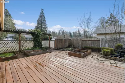 3752 Kevington Ave, Eugene, OR 97405 - Photo 40