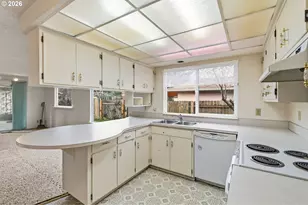 3752 Kevington Ave, Eugene, OR 97405 - Photo 16