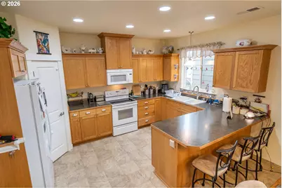 2489 SE Waldon Ave, Roseburg, OR 97470 - Photo 18
