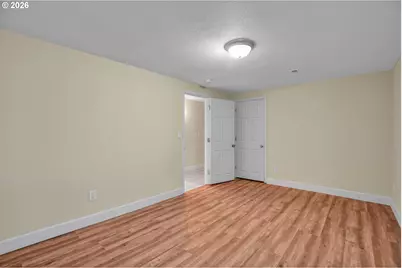 14109 SE Ellis St, Portland, OR 97236 - Photo 30