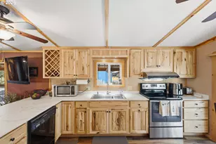 16288 Dyke Rd, La Pine, OR 97739 - Photo 6