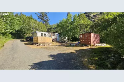 95755 N Bank Rogue River Rd, Gold Beach, OR 97444 - Photo 30