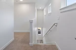 201 Highland Dr, Tillamook, OR 97141 - Photo 28