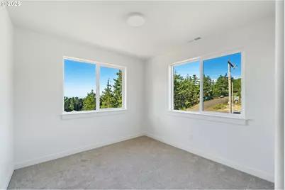 201 Highland Dr, Tillamook, OR 97141 - Photo 34