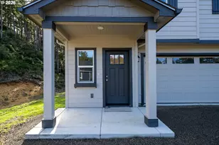 201 Highland Dr, Tillamook, OR 97141 - Photo 10