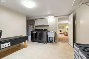 17375 Alpine Way, Lake Oswego, OR 97034 - Photo 34