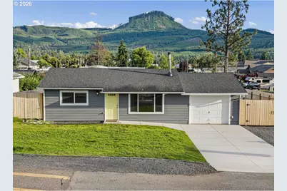 114 E 3rd St, Lowell, OR 97452 - Photo 1