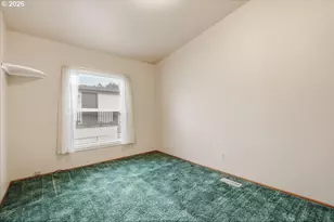 10400 SE Cook Ct, Milwaukie, OR 97222 - Photo 24