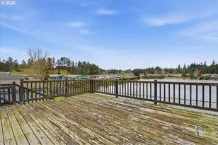 10400 SE Cook Ct, Milwaukie, OR 97222 - Photo 26