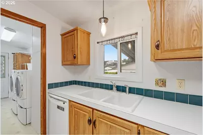 10400 SE Cook Ct #166, Milwaukie, OR 97222 - Photo 12