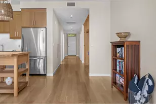 2351 NW Westover Rd, Portland, OR 97210 - Photo 16