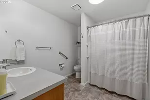 1189 NW Lanaias Way, Roseburg, OR 97471 - Photo 28