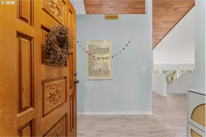 17821 Sundown Ct, Lake Oswego, OR 97034 - Photo 6