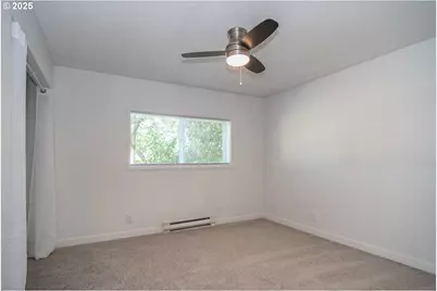 310 NW Lost Ln, Winston, OR 97496 - Photo 16