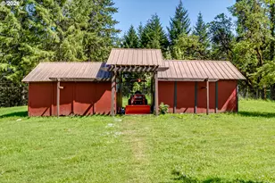 23681 Suttle Rd, Veneta, OR 97487 - Photo 8