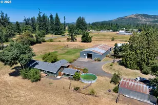 85131 Cloverdale Rd, Creswell, OR 97426 - Photo 34