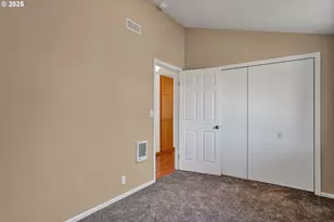 85131 Cloverdale Rd, Creswell, OR 97426 - Photo 14