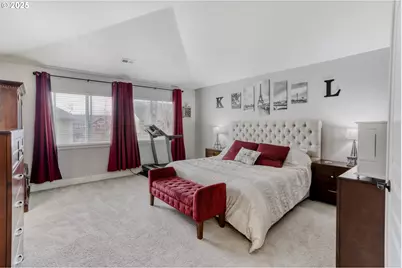 821 N 27th Ave, Cornelius, OR 97113 - Photo 16