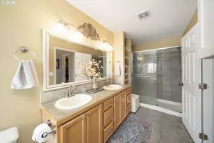 998 NE Brown Dr, Madras, OR 97741 - Photo 22