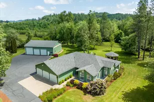 85181 Sarvis Berry Ln, Eugene, OR 97405 - Photo 44