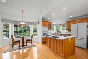 85181 Sarvis Berry Ln, Eugene, OR 97405 - Photo 12