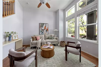 1132 SE Linn St, Portland, OR 97202 - Photo 2