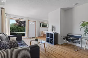 6619 SE Woodstock Blvd, Portland, OR 97206 - Photo 2