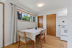 6619 SE Woodstock Blvd, Portland, OR 97206 - Photo 4