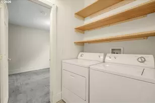 482 S 4th St, Independence, OR 97351 - Photo 20