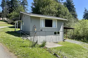 54825 Robinson Rd, Coquille, OR 97423 - Photo 12